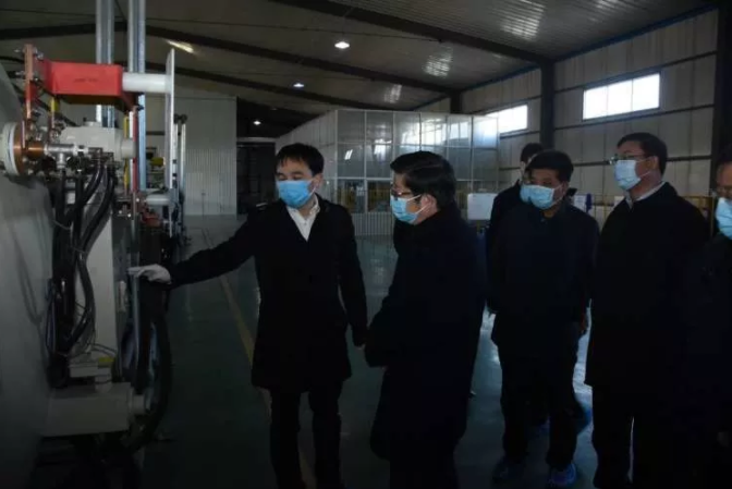錢三雄在臨城縣調研檢查復工復產(chǎn)復市和疫情防控工作時強調 堅持寓防控于常態(tài)化運行之中 確?！皟墒侄加?、兩戰(zhàn)都勝”