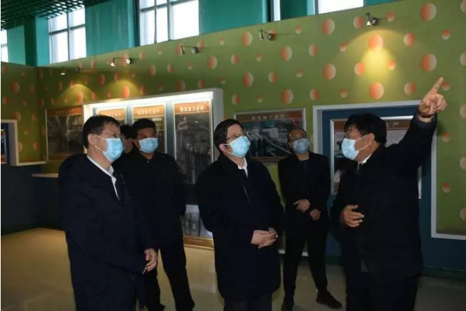 錢三雄在臨城縣調研檢查復工復產(chǎn)復市和疫情防控工作時強調 堅持寓防控于常態(tài)化運行之中 確?！皟墒侄加?、兩戰(zhàn)都勝”